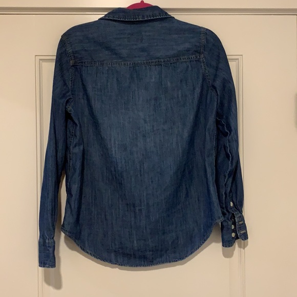 Universal Thread Denim Top - Picture 6 of 6